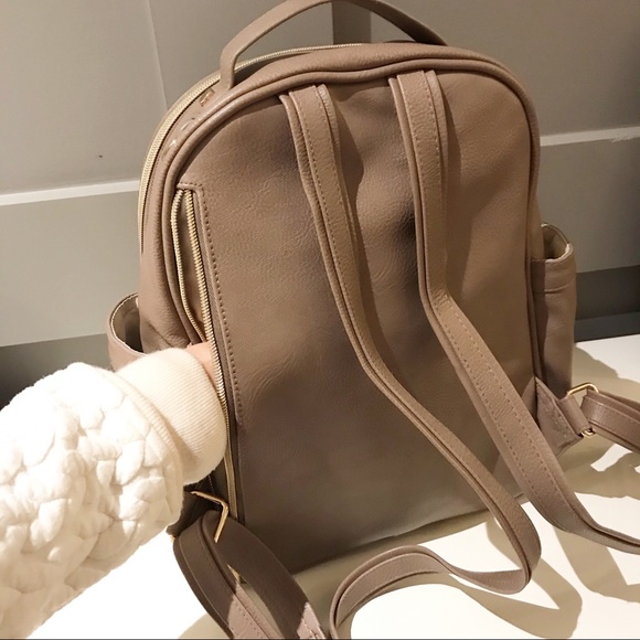 Itzy Ritzy backpack / baby bag diaper bag - Picture 7 of 8